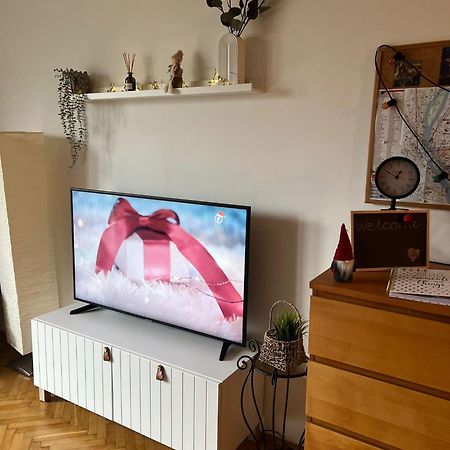 West Budapest Apartman Bagian luar foto