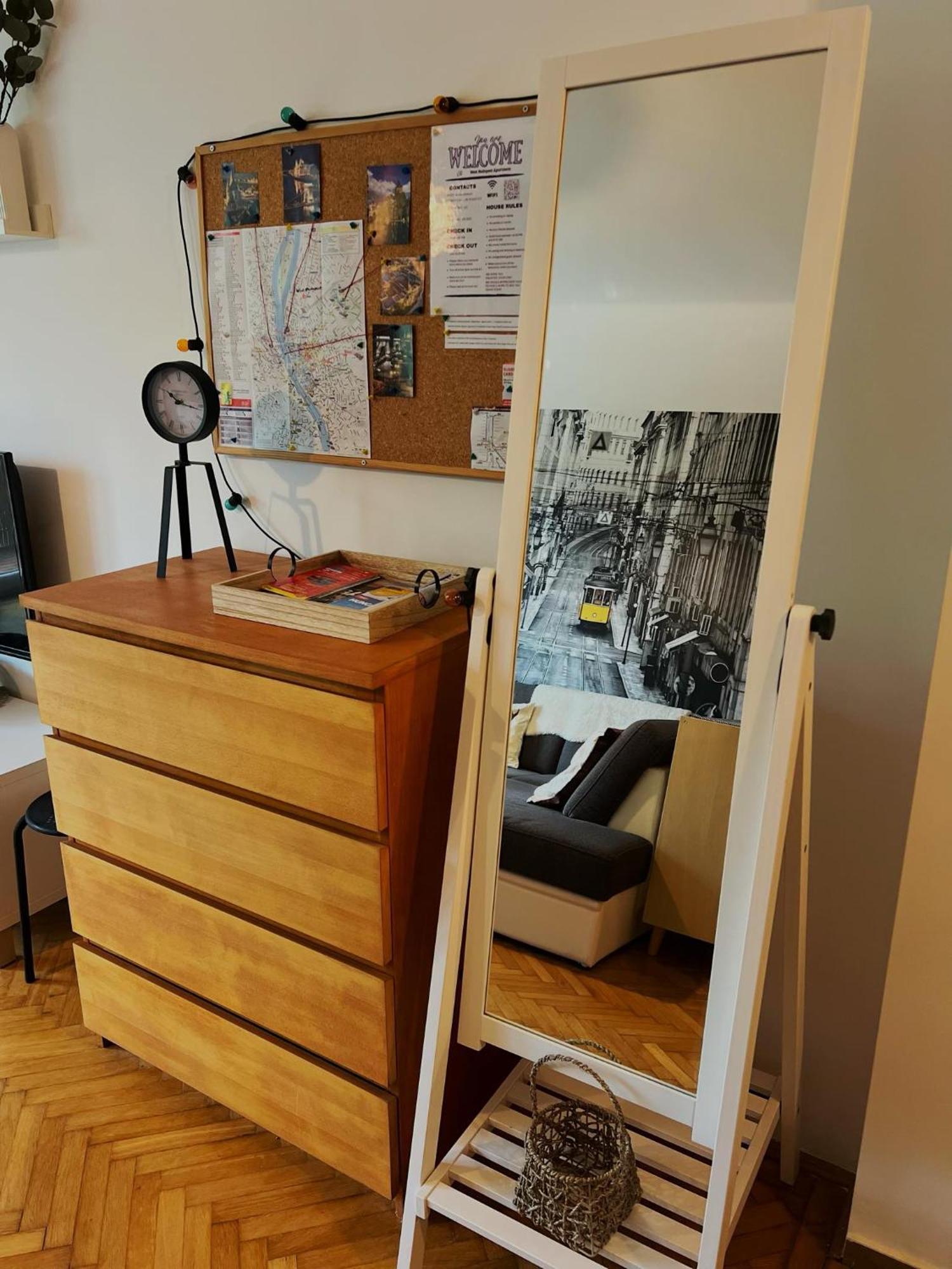 West Budapest Apartman Bagian luar foto